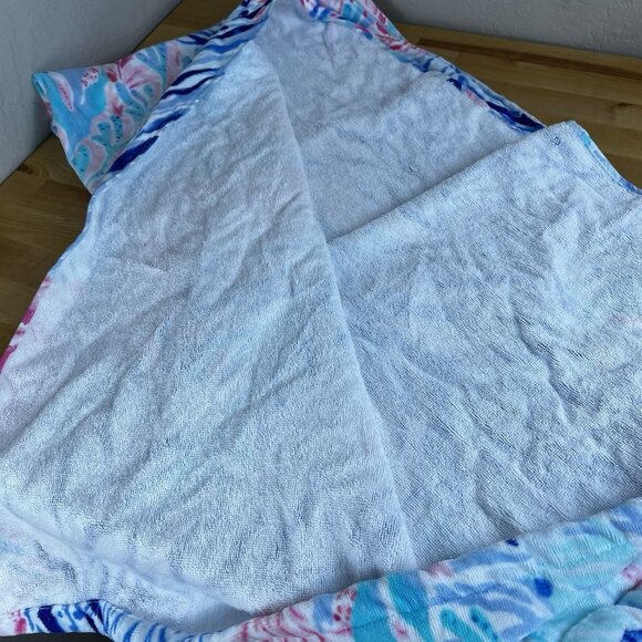Lilly Pulitzer Towel Backpack Kaleidoscope Coral Beach Pool Vacation Pink Blue - Picture 5 of 8